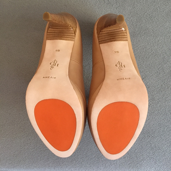 NIB Cole Haan Chelsea High Pump - Picture 6 of 7